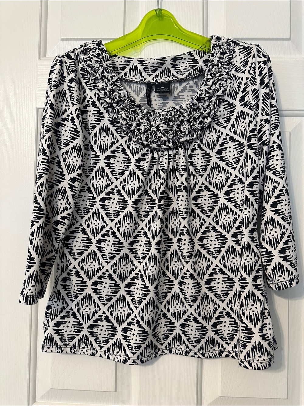 new directions Black & White Geometric Ruffle-Neck Long Sleeve Top